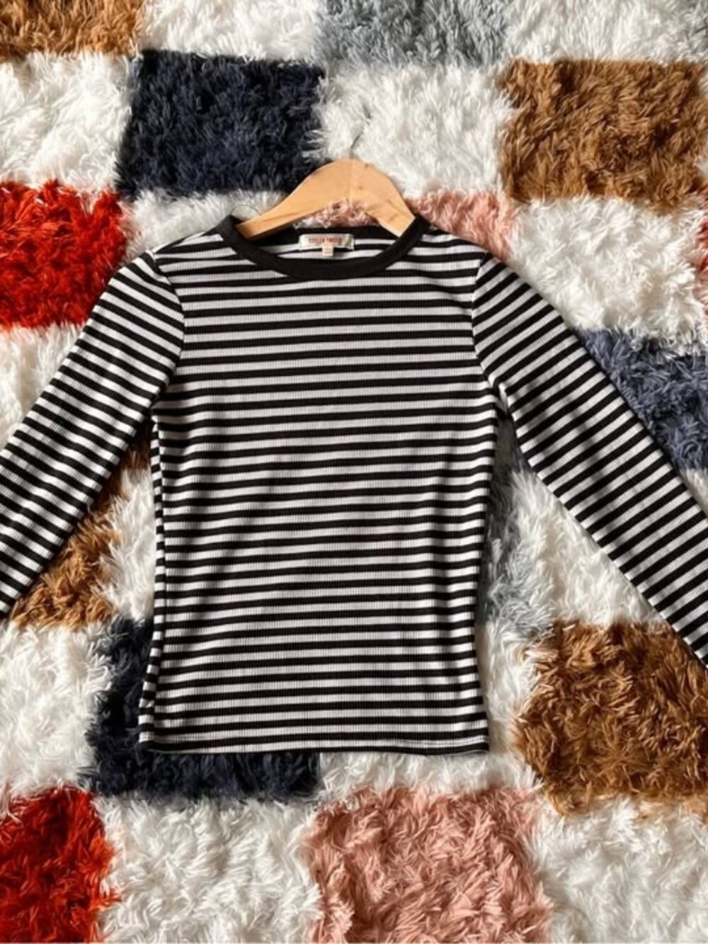 Teen Ribbed Striped Long Sleeve Top Size Small Black & White
